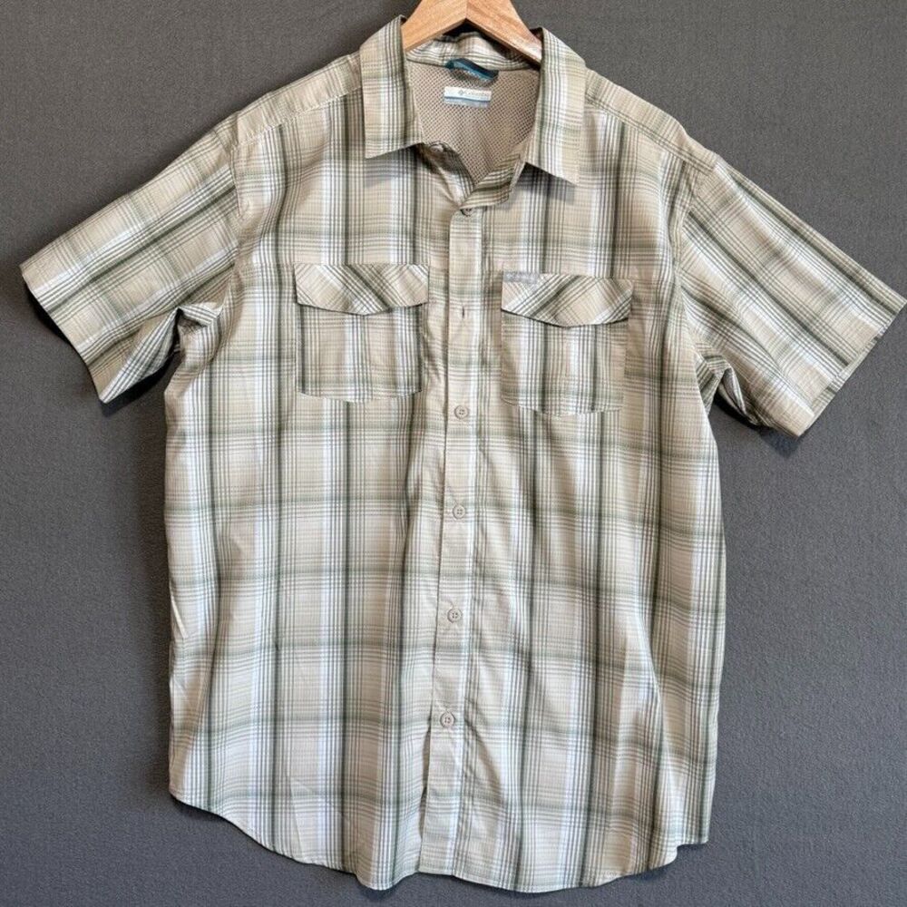 Columbia L Shirt Fishing Camping Green Beige Plaid Vented Mesh Back S/S Pockets